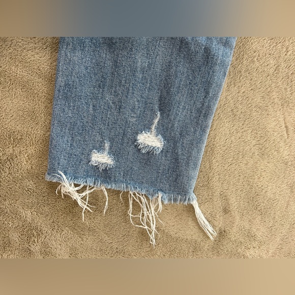 Hidden Tracey High Rise Distressed Jeans - Picture 9 of 10